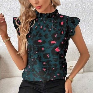 🎉3 for $20🎉 NWOT Black Teal Pink Leopard Print  Ruffle Sleeve Key Hole Back Top